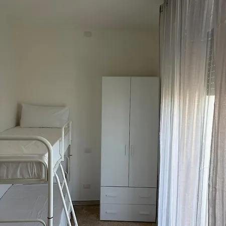 Ponente House - 50 M Dalla Διαμέρισμα