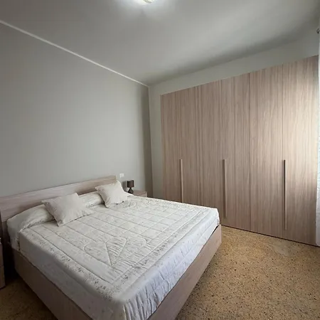 Ponente House - 50 M Dalla *
